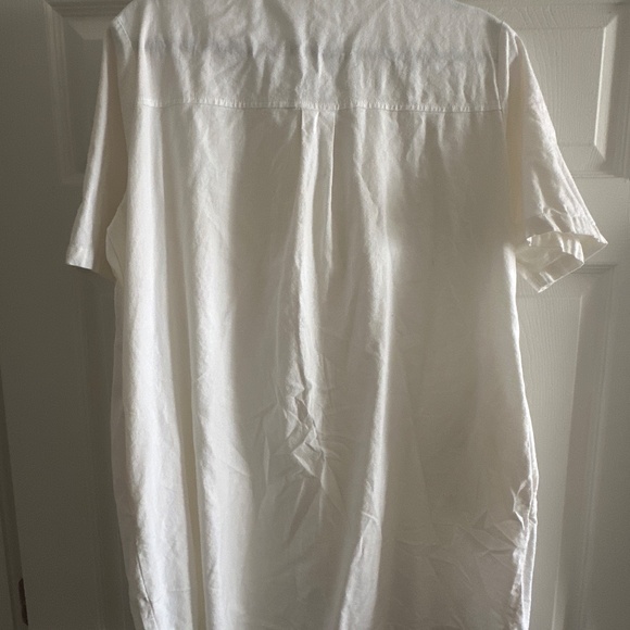 Lucca White Linen Shirt Dress Oversized with Pockets - Picture 3 of 6